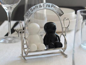Mr Salt & Mrs Pepper Salt and Pepper Shaker Set