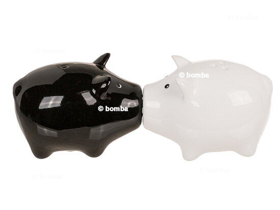Love Pig Salt and Pepper Shakers