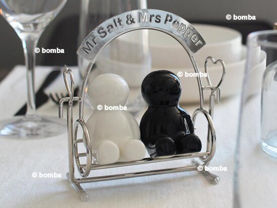 Mr Salt & Mrs Pepper Salt and Pepper Shaker Set